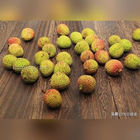 荔枝甜却吃出低血糖？揭秘背后原因